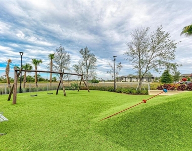 12280 Wellen Golf Street - Photo Thumbnail 58