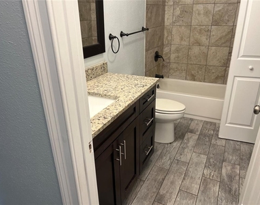 920 Maydell Drive - Photo Thumbnail 6
