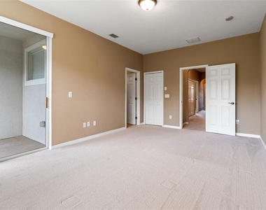 2052 Park Crescent Drive - Photo Thumbnail 31