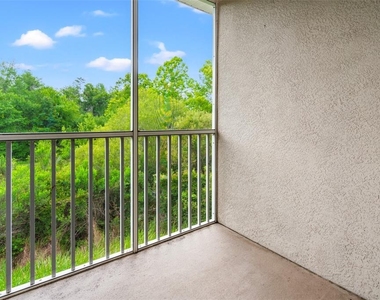 2052 Park Crescent Drive - Photo Thumbnail 34