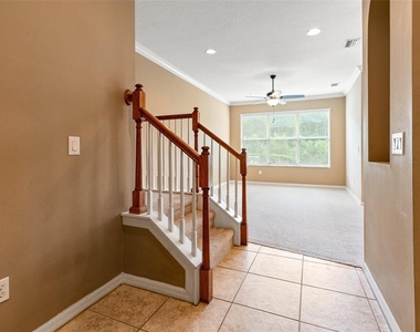 2052 Park Crescent Drive - Photo Thumbnail 16