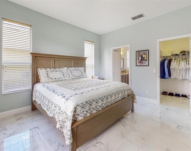 112 Cypress Pointe Court - Photo Thumbnail 33