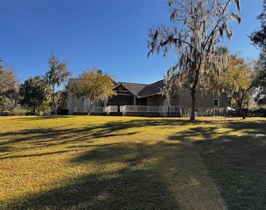 3108 N Wheaton Point - Photo Thumbnail 26
