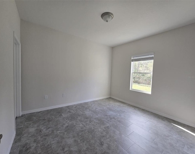 546 Imperial Pl - Photo Thumbnail 5