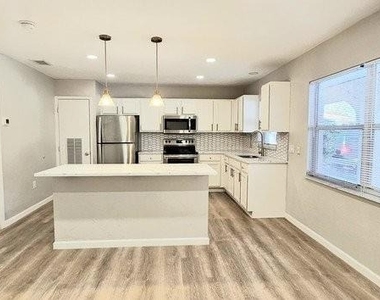 4387 Jackson Street - Photo Thumbnail 7