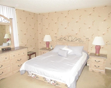3006 Caring Way - Photo Thumbnail 7