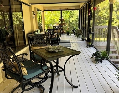 4487 Trails Drive - Photo Thumbnail 16