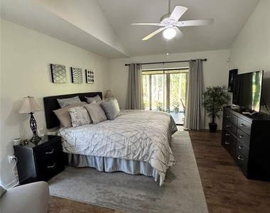 4487 Trails Drive - Photo Thumbnail 8