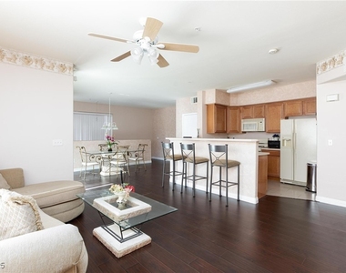 7185 S Durango Drive - Photo Thumbnail 5