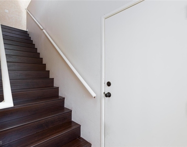 7185 S Durango Drive - Photo Thumbnail 3