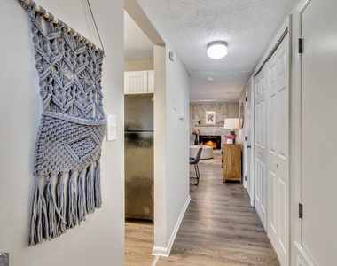 1695 Wynndowne Trail Se - Photo Thumbnail 11