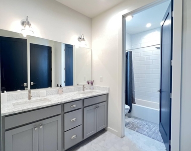 167 Ravenhurst Lane - Photo Thumbnail 7