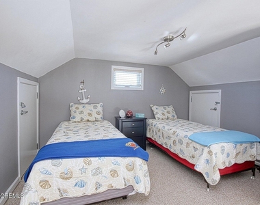 30 Stockton Avenue - Photo Thumbnail 10