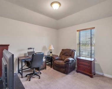 2310 Bellewood Court - Photo Thumbnail 17