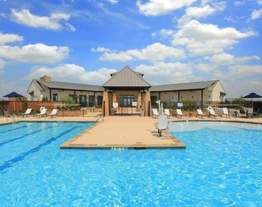 2310 Bellewood Court - Photo Thumbnail 27