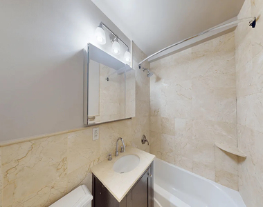 80 Moore Street - Photo Thumbnail 5