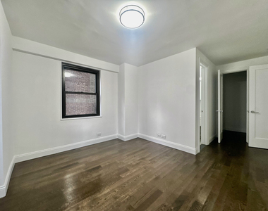 145 East 16th Street - Photo Thumbnail 14