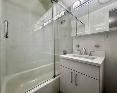 145 East 16th Street - Photo Thumbnail 4