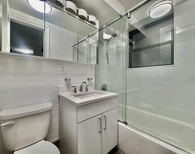 145 East 16th Street - Photo Thumbnail 10