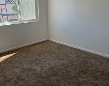 454 E Avenue Q3 - Photo Thumbnail 17