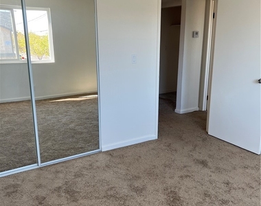 454 E Avenue Q3 - Photo Thumbnail 16