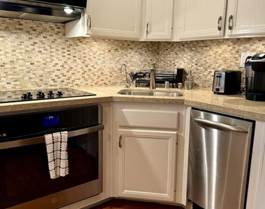 1562 Camino Del Mar - Photo Thumbnail 12