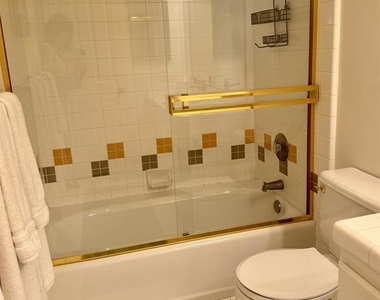 1562 Camino Del Mar - Photo Thumbnail 21
