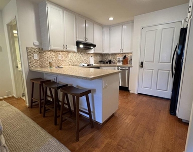 1562 Camino Del Mar - Photo Thumbnail 23