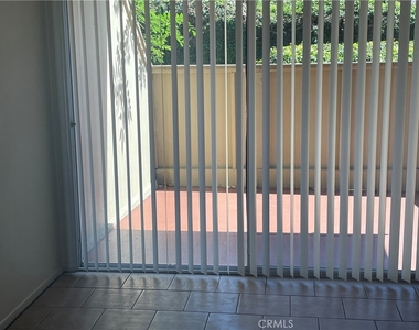 1430 W Badillo - Photo Thumbnail 4