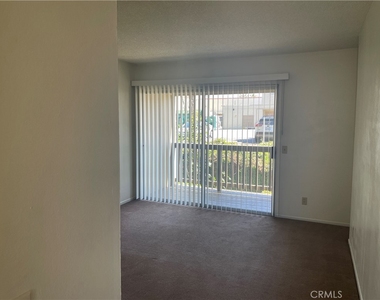 1430 W Badillo - Photo Thumbnail 8