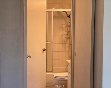 1430 W Badillo - Photo Thumbnail 16