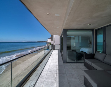 25250 Malibu Road - Photo Thumbnail 34