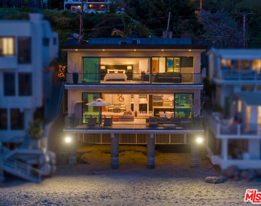 25250 Malibu Road - Photo Thumbnail 54