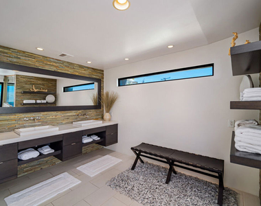 25250 Malibu Road - Photo Thumbnail 42