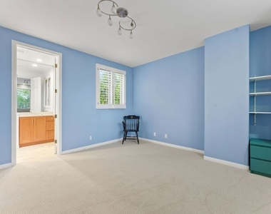 16015 Northfield Street - Photo Thumbnail 22