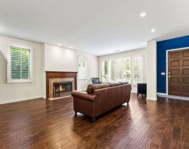 16015 Northfield Street - Photo Thumbnail 1