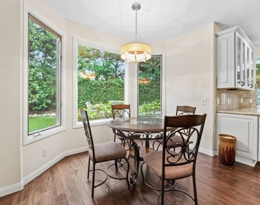 16015 Northfield Street - Photo Thumbnail 8