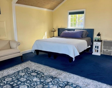 1357 Olivet St - Photo Thumbnail 21