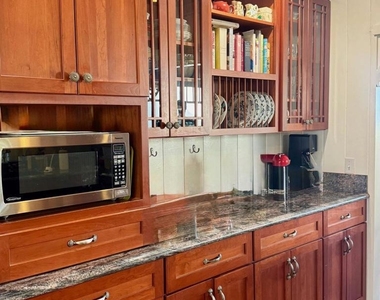 1357 Olivet St - Photo Thumbnail 15