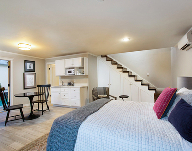 1338 N Genesee Avenue - Photo Thumbnail 31