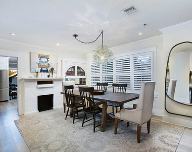 1338 N Genesee Avenue - Photo Thumbnail 14