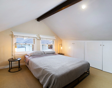 1338 N Genesee Avenue - Photo Thumbnail 27