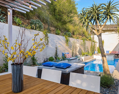8737 St Ives Drive - Photo Thumbnail 28
