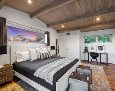 8737 St Ives Drive - Photo Thumbnail 23