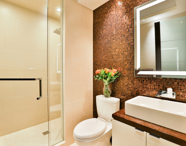 1742 Courtney Avenue - Photo Thumbnail 11