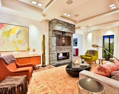1742 Courtney Avenue - Photo Thumbnail 17