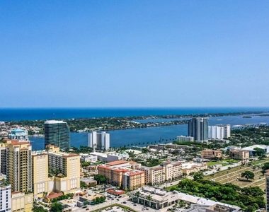 720 S Sapodilla Avenue - Photo Thumbnail 13