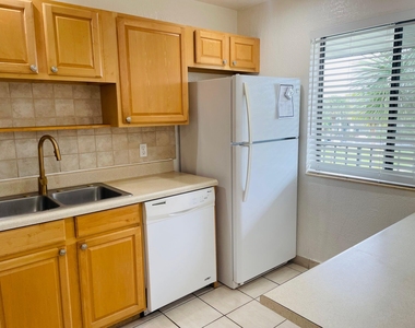 4080 Tivoli Court - Photo Thumbnail 7