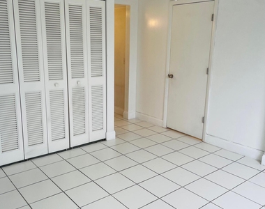 4080 Tivoli Court - Photo Thumbnail 14