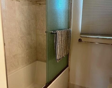 3755 Via Poinciana - Photo Thumbnail 16